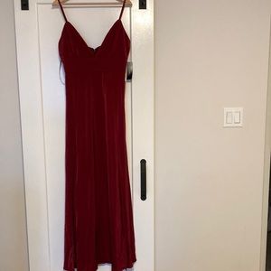 NWT Lulu’s - burgundy dress